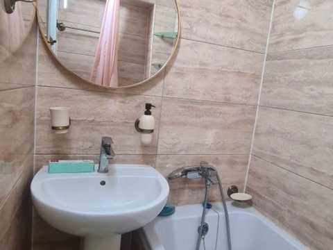 квартира за адресою Торгова вул., 1Б