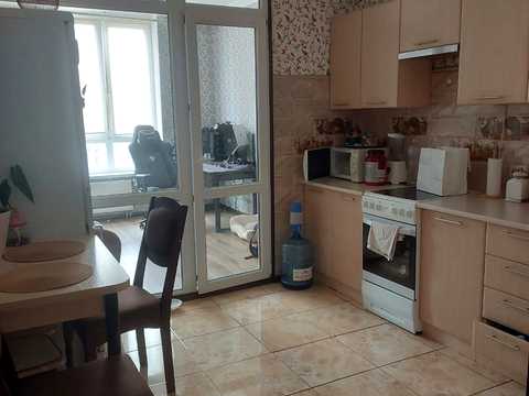 квартира за адресою Академіка Глушкова просп., 9-Д