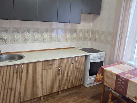 квартира по адресу Червоной Калины просп. (Владимира Маяковского), 40