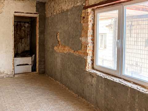 комерційна за адресою Сирецька вул., 39