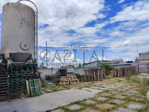 коммерческая по адресу вул. Соборна, 10