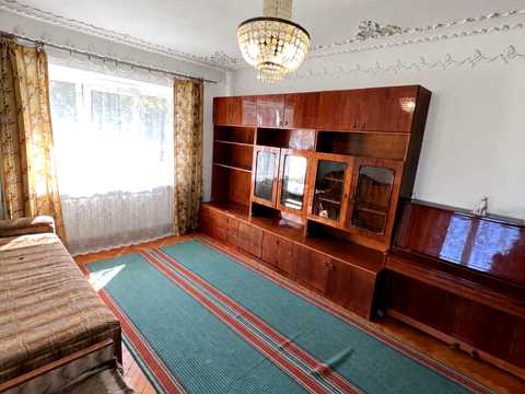 квартира за адресою Залізнична, 3