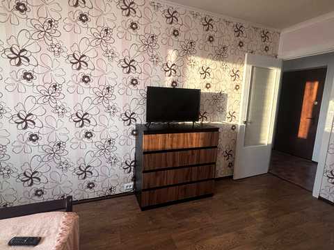 квартира за адресою Полярна вул., 3