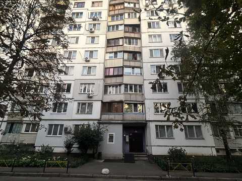 квартира за адресою Полярна вул., 3