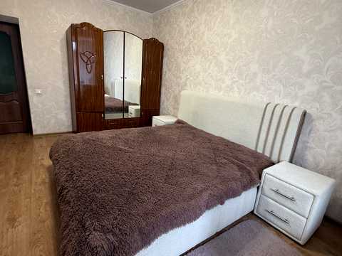квартира по адресу Будівельників ул., 3