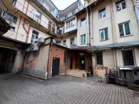 коммерческая по адресу Січових Стрільців, 12