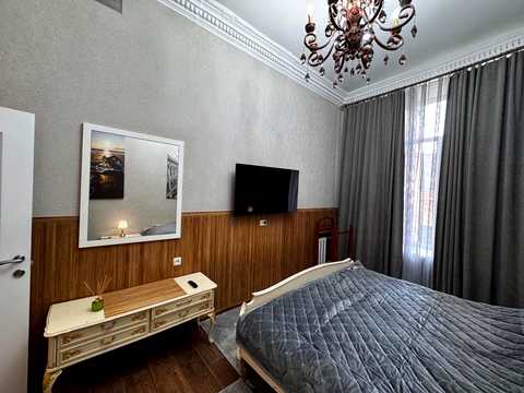 квартира за адресою Університетська вул. (Щепкіна), 19