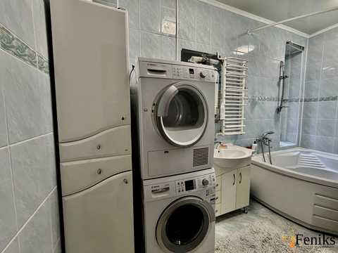 будинок за адресою с. Клузів, Весняна, 2