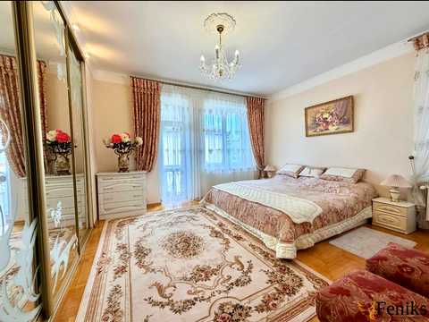 будинок за адресою с. Клузів, Весняна, 2