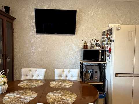квартира по адресу Павла Тичини ул., 2-А