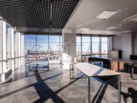 комерційна за адресою Київ, Степана Бандери просп. (Московський), 9б