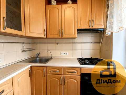квартира по адресу Амвросия Бучмы бульв., 1