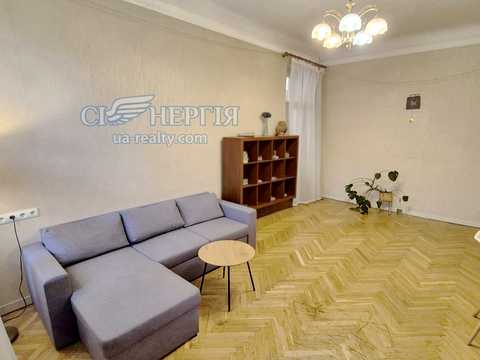 квартира за адресою Панаса Мирного вул., 9-Б