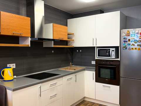 квартира за адресою Балукова вул., (Будинок 9)
