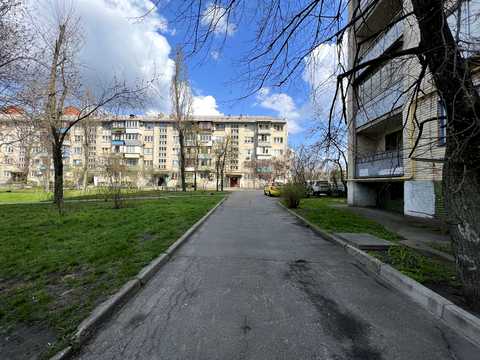 квартира за адресою Верховної Ради бульв., 19