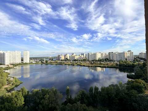 квартира по адресу Миколы Бажана просп., 1-М