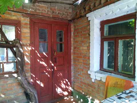дом по адресу пгт. Любашевка, Відродження, 1