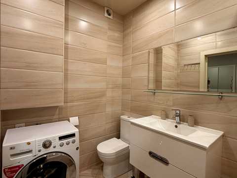 квартира по адресу Драгоманова ул., 4-А