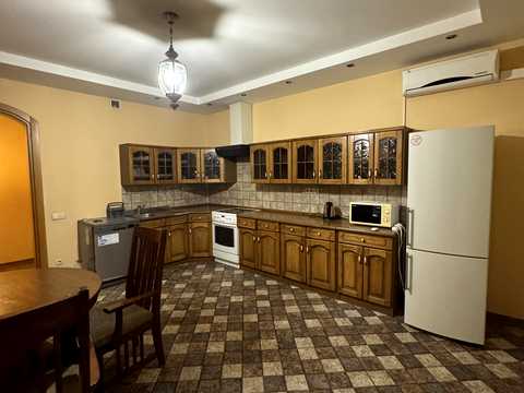 квартира по адресу Голосеевская ул., 13