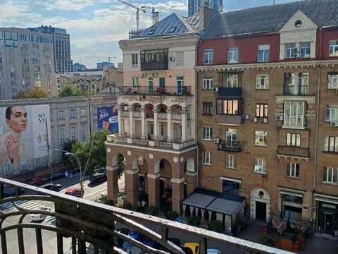 квартира за адресою Велика Васильківська вул. (Червоноармійська), 43/16