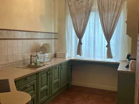 будинок за адресою Ржищів, Київський Шлях вул. (Петровського)