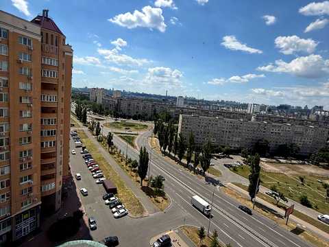 квартира по адресу Владимира Ивасюка просп. (Героїв Сталінграду), 8-А