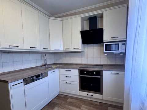 квартира за адресою Ревуцького вул., 36/2