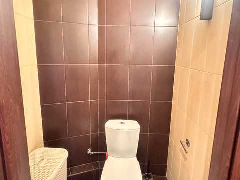 квартира за адресою Анни Ахматової вул., 31