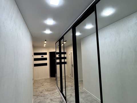 квартира по адресу Злуки просп., 7