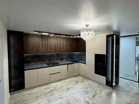 квартира по адресу Злуки просп., 7
