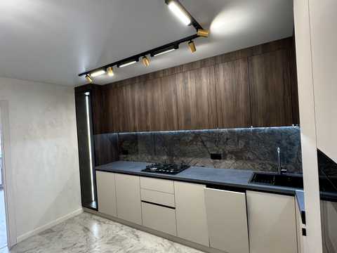квартира по адресу Злуки просп., 7