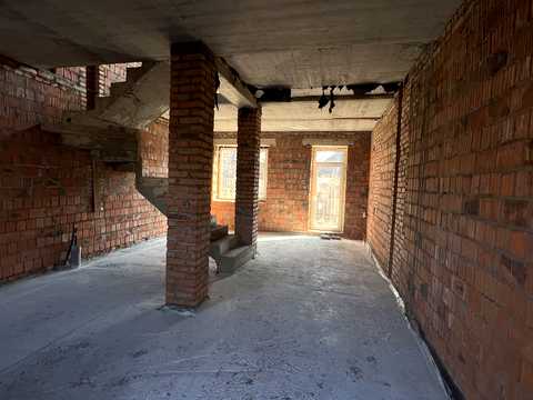 дом по адресу Кулиняка ул. (Калініна)