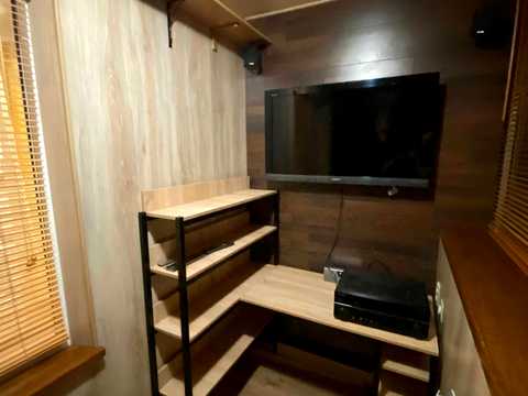 квартира за адресою Анни Ахматової вул., 43