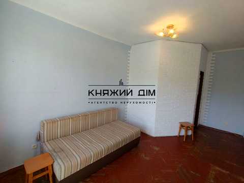 квартира за адресою Соборності просп. (Возз'єднання), 1
