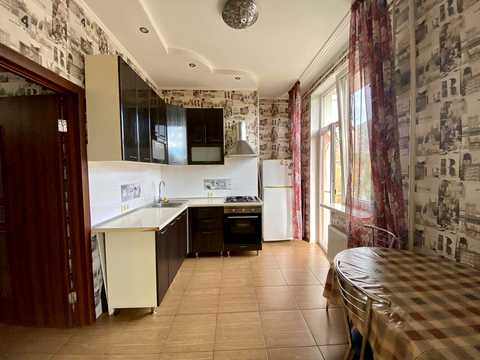 квартира по адресу Глиняна ул., 5