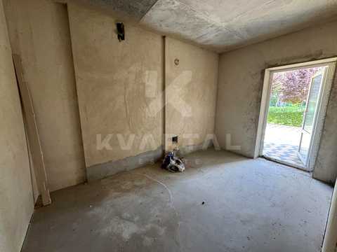 комерційна за адресою Прорізна вул., 7