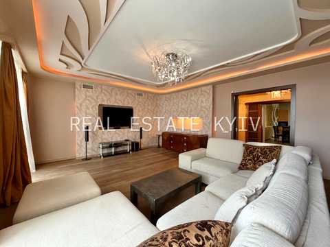 квартира по адресу Круглоуниверситетская ул., 3-5