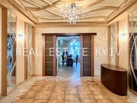 квартира по адресу Круглоуниверситетская ул., 3-5
