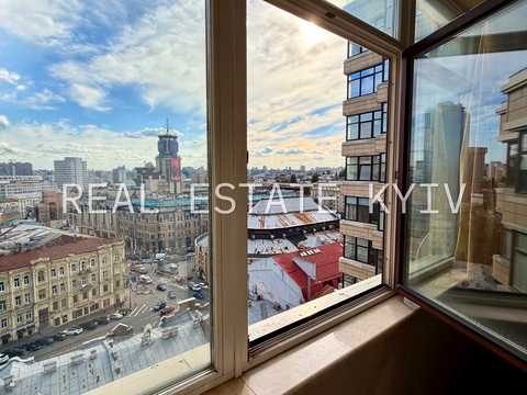 квартира по адресу Круглоуниверситетская ул., 3-5
