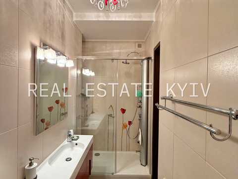 квартира по адресу Круглоуниверситетская ул., 3-5