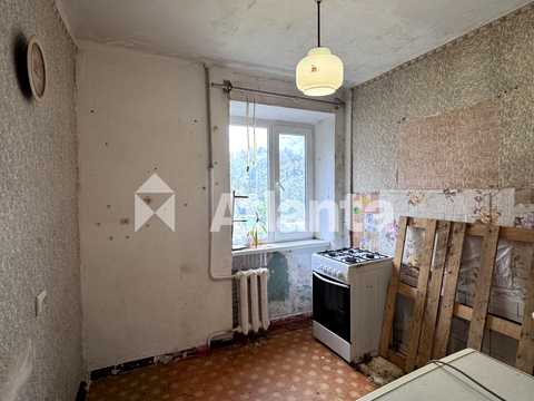 квартира за адресою Героїв Крут вул. (Валентини Терешкової), 4