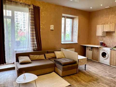 квартира за адресою Білобровський пров., 5