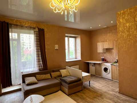 квартира за адресою Білобровський пров., 5