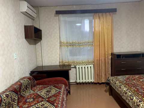 квартира за адресою Архітектора Старова вул., 6