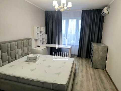 квартира по адресу Сім'ї Кульженків ул. (Петра Дегтяренка), 21
