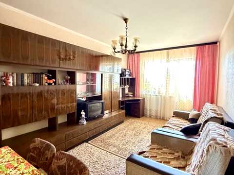 квартира за адресою Академіка Глушкова просп., 21