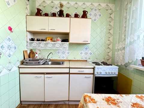 квартира за адресою Академіка Глушкова просп., 21