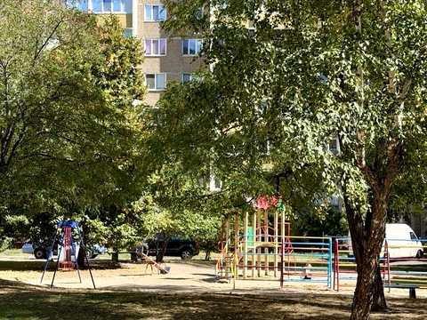 квартира за адресою Академіка Глушкова просп., 21