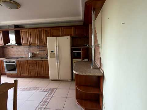 квартира за адресою Братиславська вул., 7
