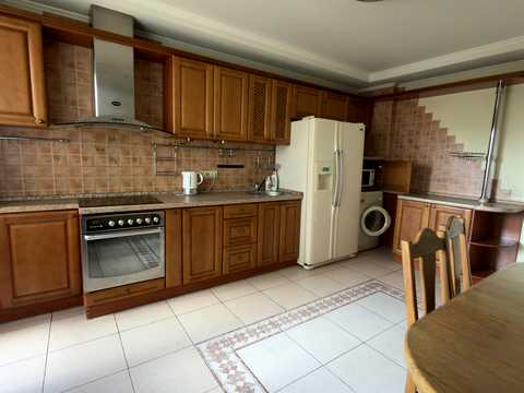 квартира за адресою Братиславська вул., 7